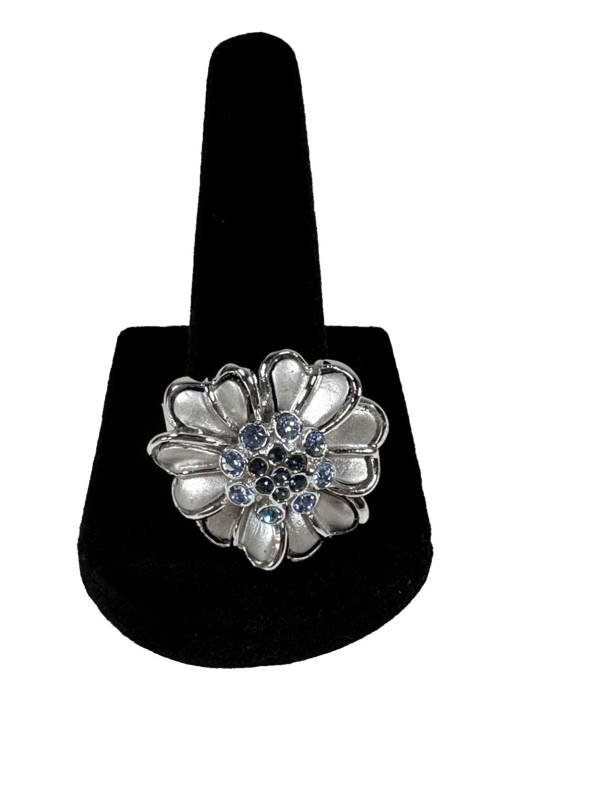 Silver Two Tone 3D Flower Fashion Ring with Faceted Blue Stones sz 9.75