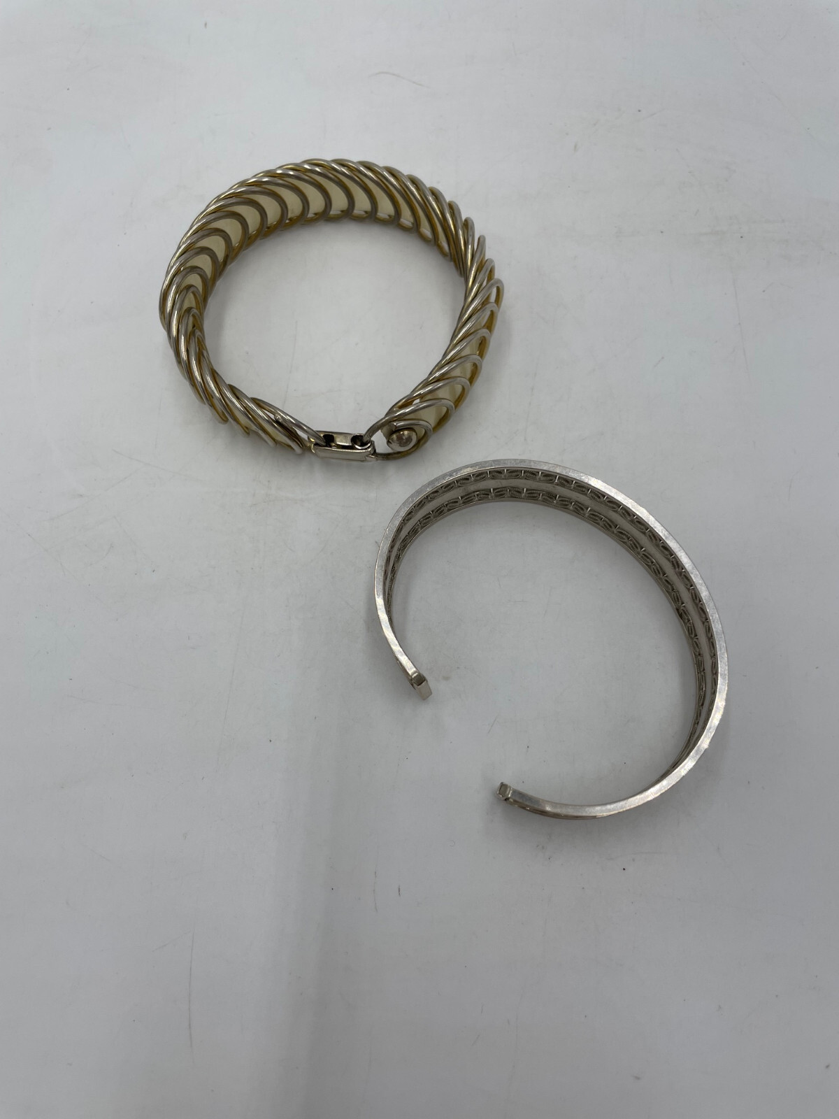 Vintage Lot of 6 Fashion Bracelets Metal Shell Stone Leather