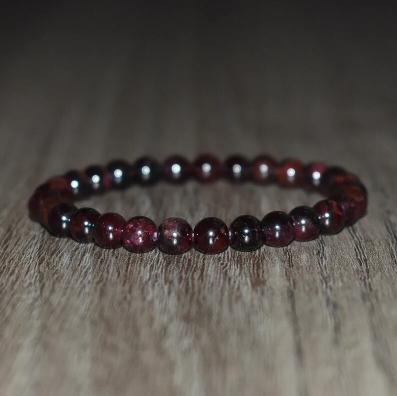 Handmade Natural Garnet Elastic Stretch Bracelet – 5mm Crystal Gemstone Bead
