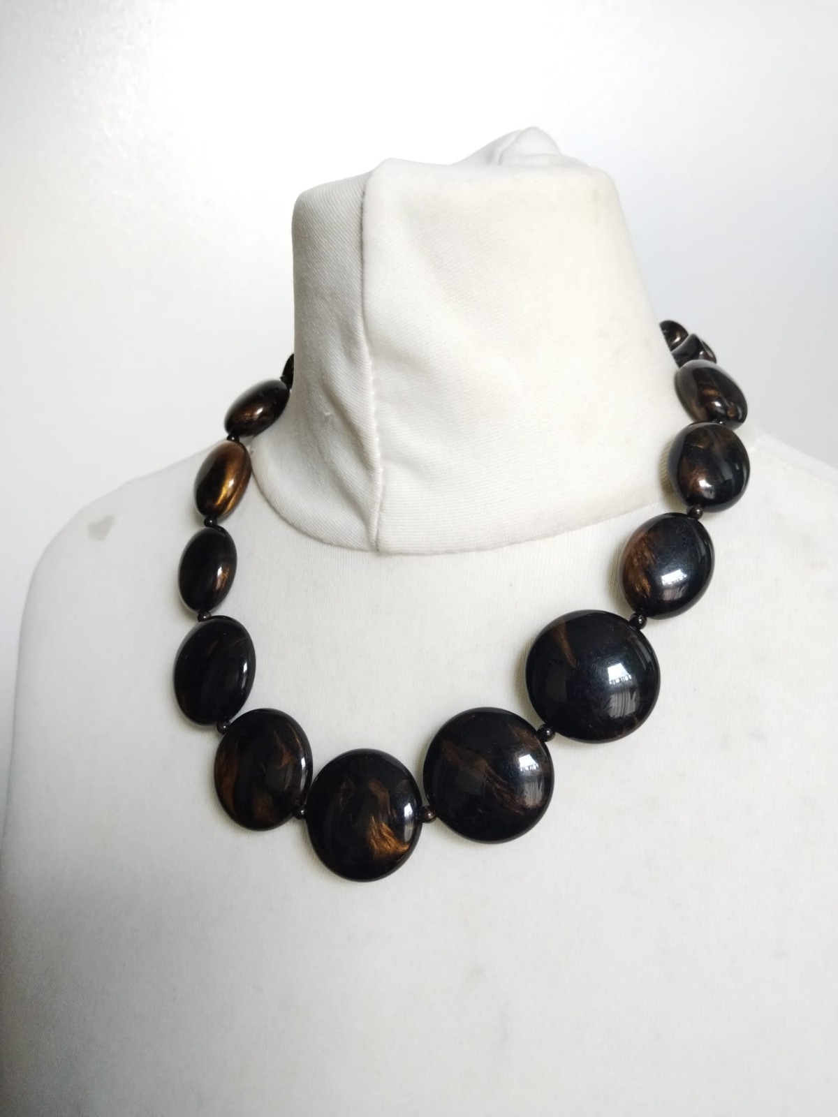 Black Gold Marble Effect Mixed Shapes Plastic Beads Graduated Necklace