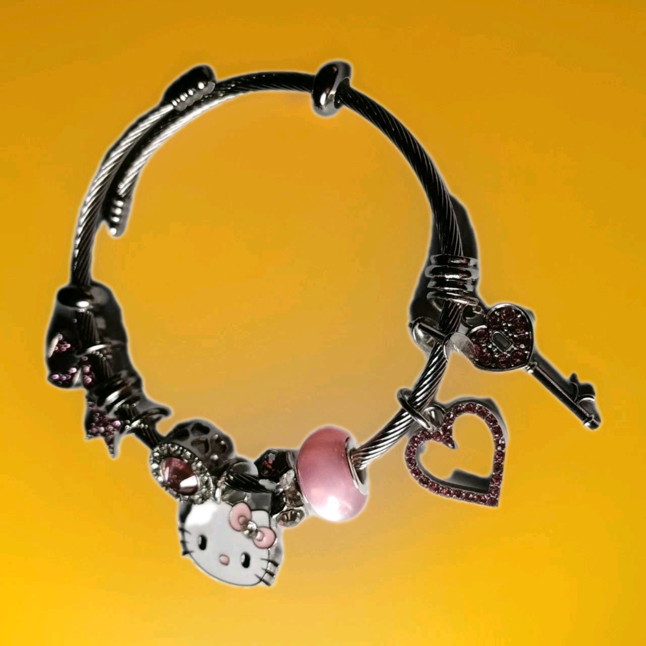 Kitty Silvertone & Pink 8 Charm Stretch bracelet Girls,teens,adults,NEW