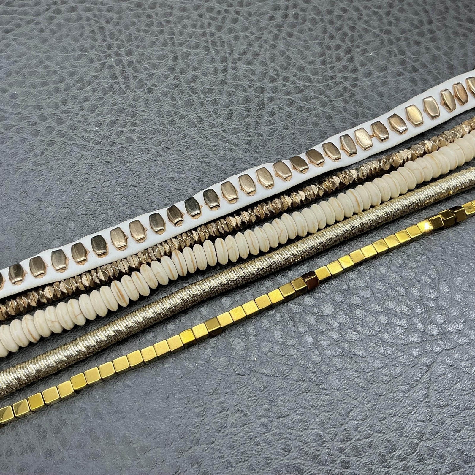 Victoria Emerson Bracelet Gold Tone Beige Beaded Multi Strand Cuff Womens 7 In