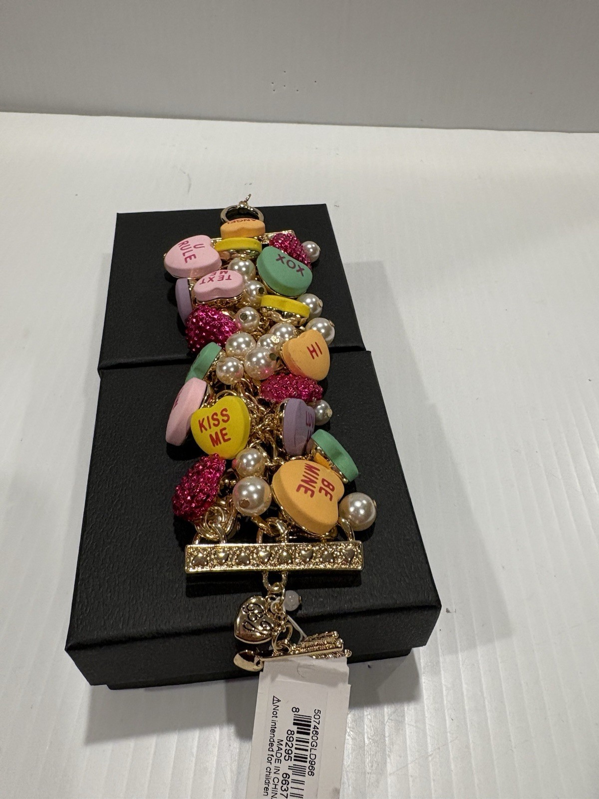 Betsey Johnson Bracelet Valentines Heart Shape Bib Statement New $148 MSRP