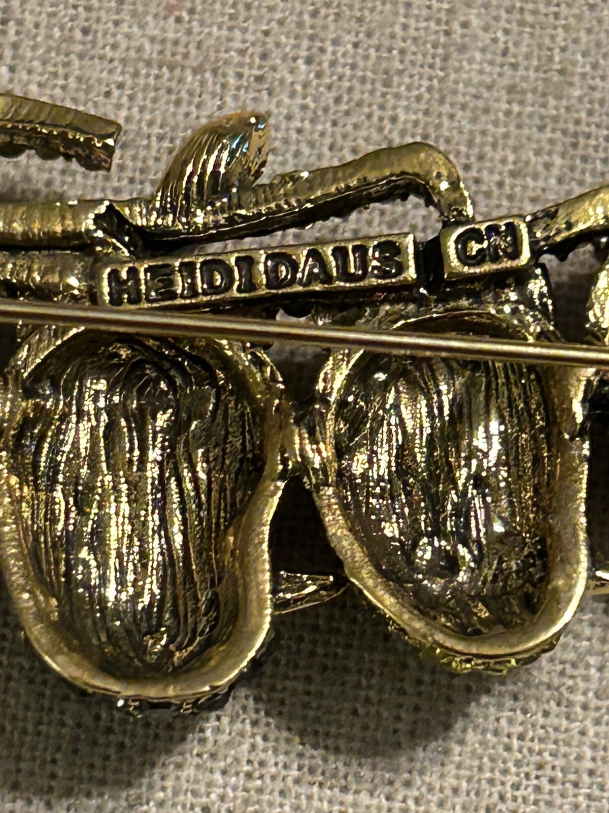 HEIDI DAUS Multicolored Rhinestone 5 Birds On A Branch Brooch PIN