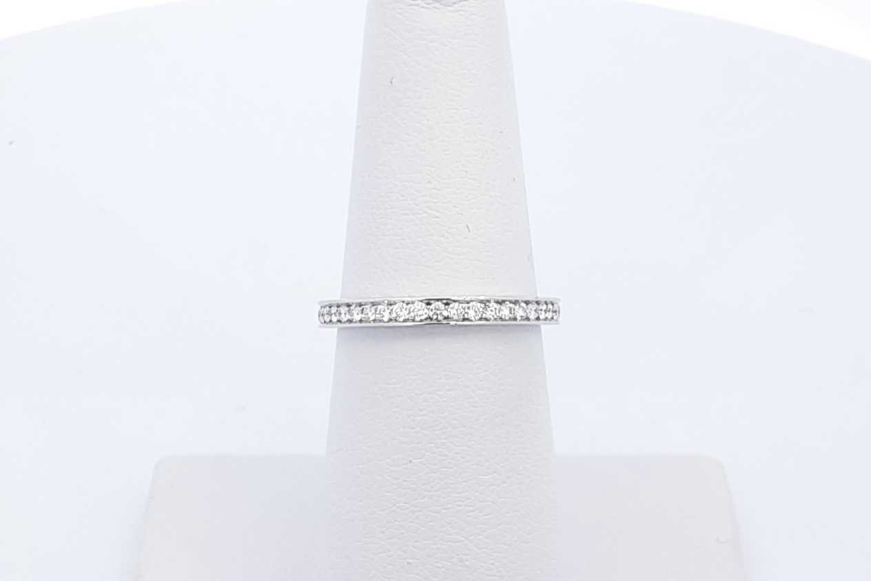 18k White Gold Diamond Eternity Band 3 Grams Size 6.5 Eb0626wrxde