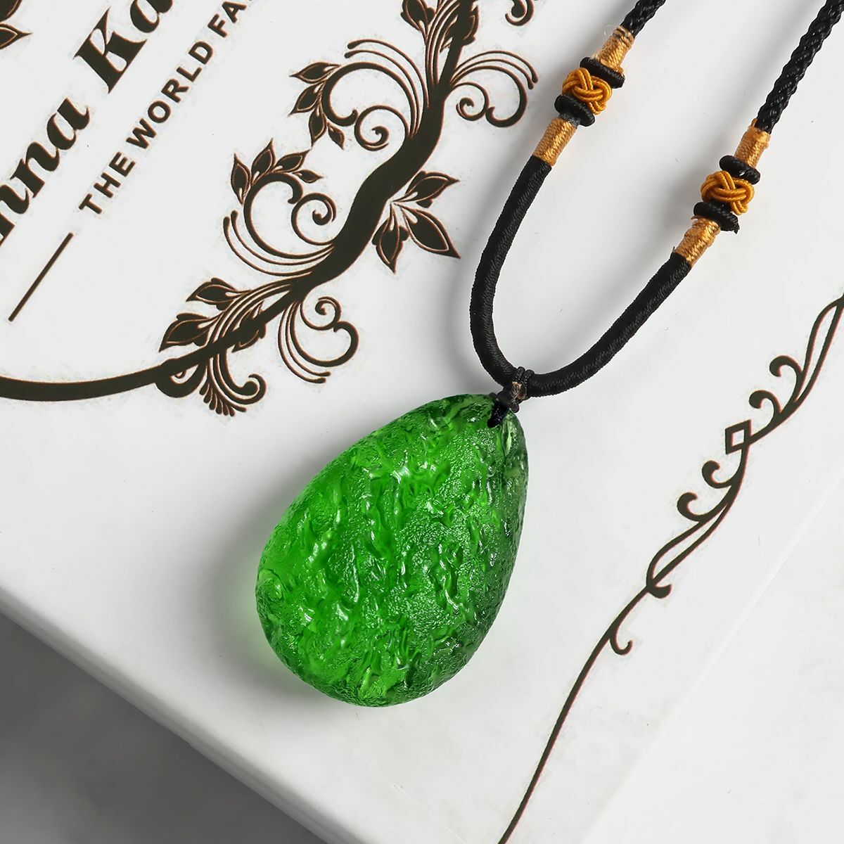Natural Green Crystal Pendant Gem Moldavite Meteorite Impact Glass Necklace Gift