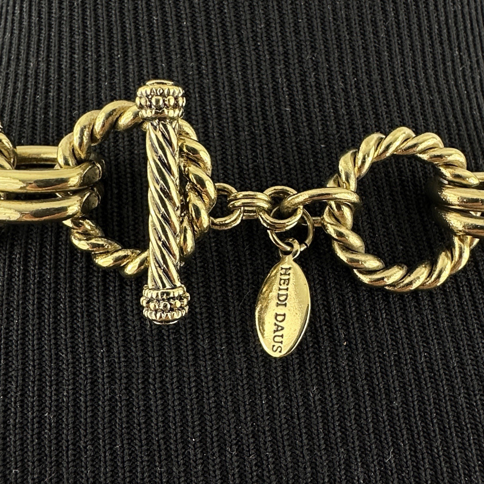 HEIDI DAUS gold-tone necklace – double-link twisted cable chain 19.5″ toggle