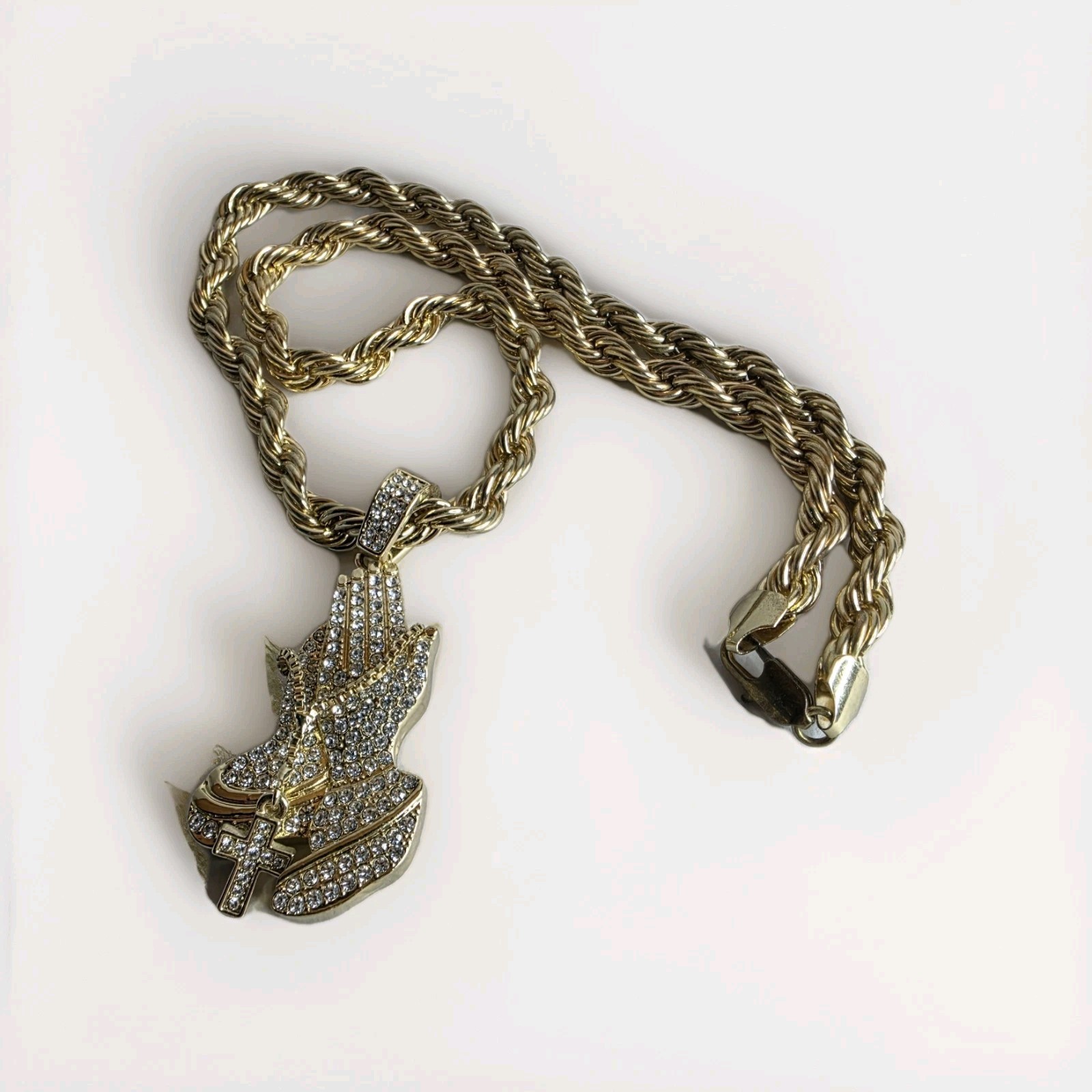 Praying Hands Iced Out Hip-hop 2″ Pendant CZ Gold Rope 22″ Chain