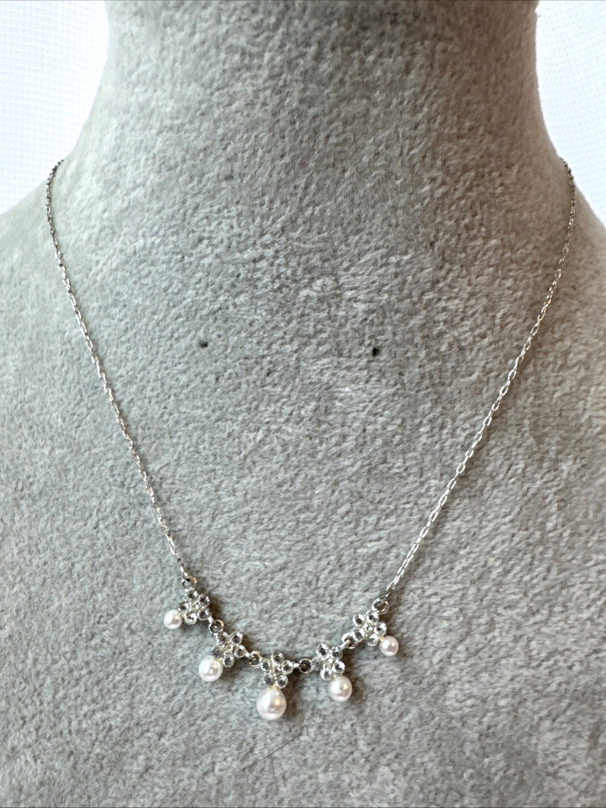 Darling Silver minimalist dainty pearl rhinestones link chain necklace y2k 2000s