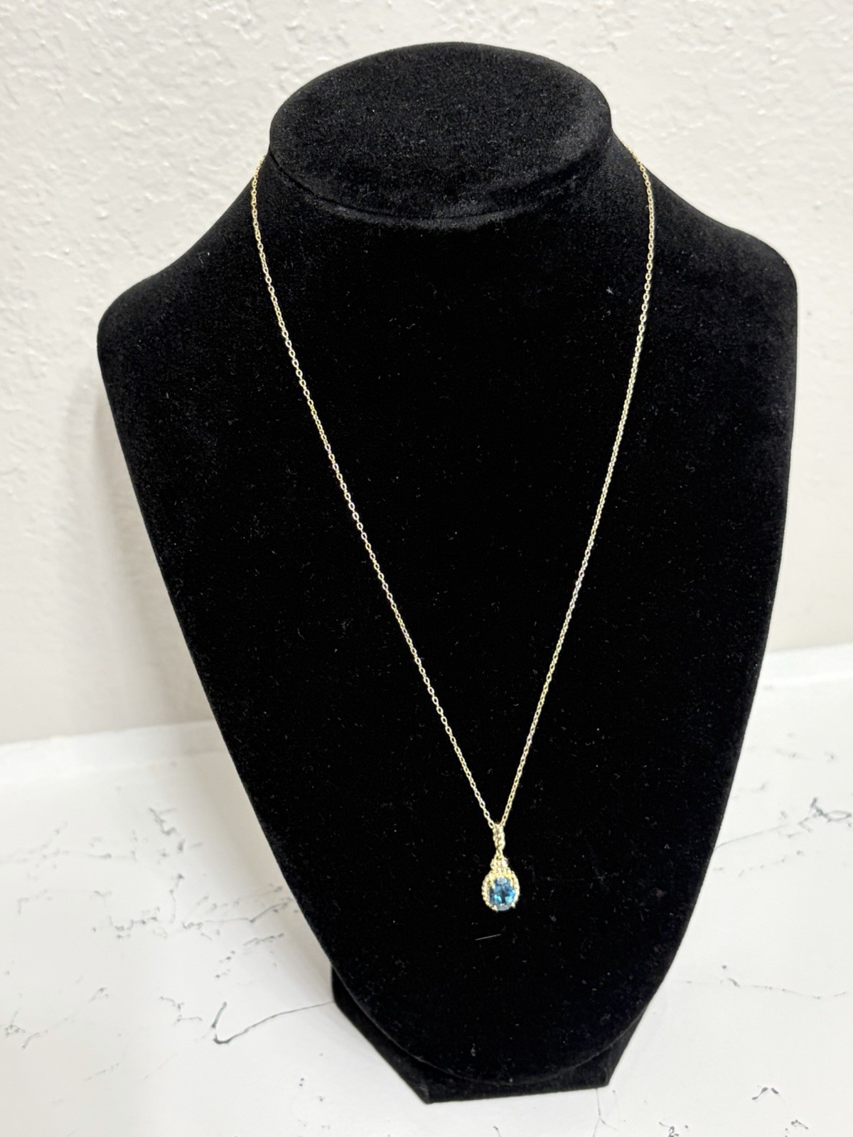 925 Gold Tone Cable Chain Necklace London Blue Topaz 18”