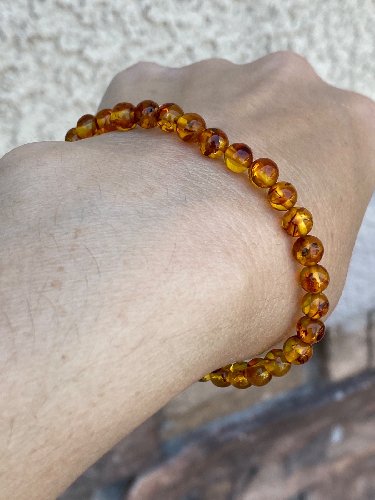 Flower Amber Stretch Bracelet – Approx. 5.8mm Beads – Fits Approximately 7 Inch