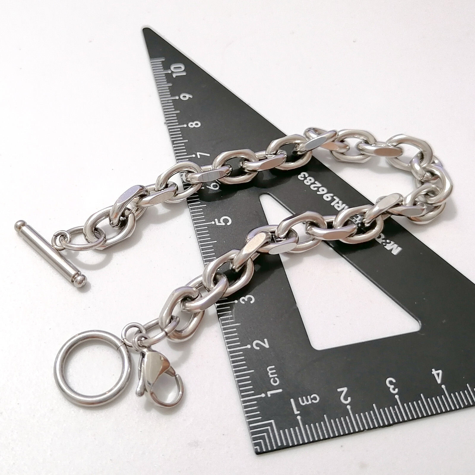 HOT 8mm bracelet S.steel rolo link chain Paired with lobster clasp