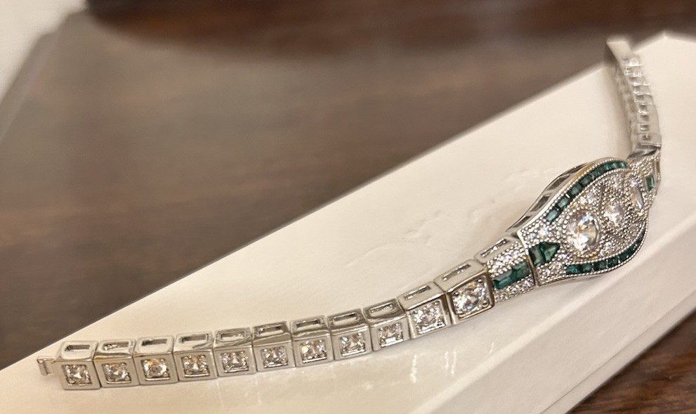 Silver Tone Emerald Green CZ And Diamond CZ Art Deco Inspired Bracelet NWT