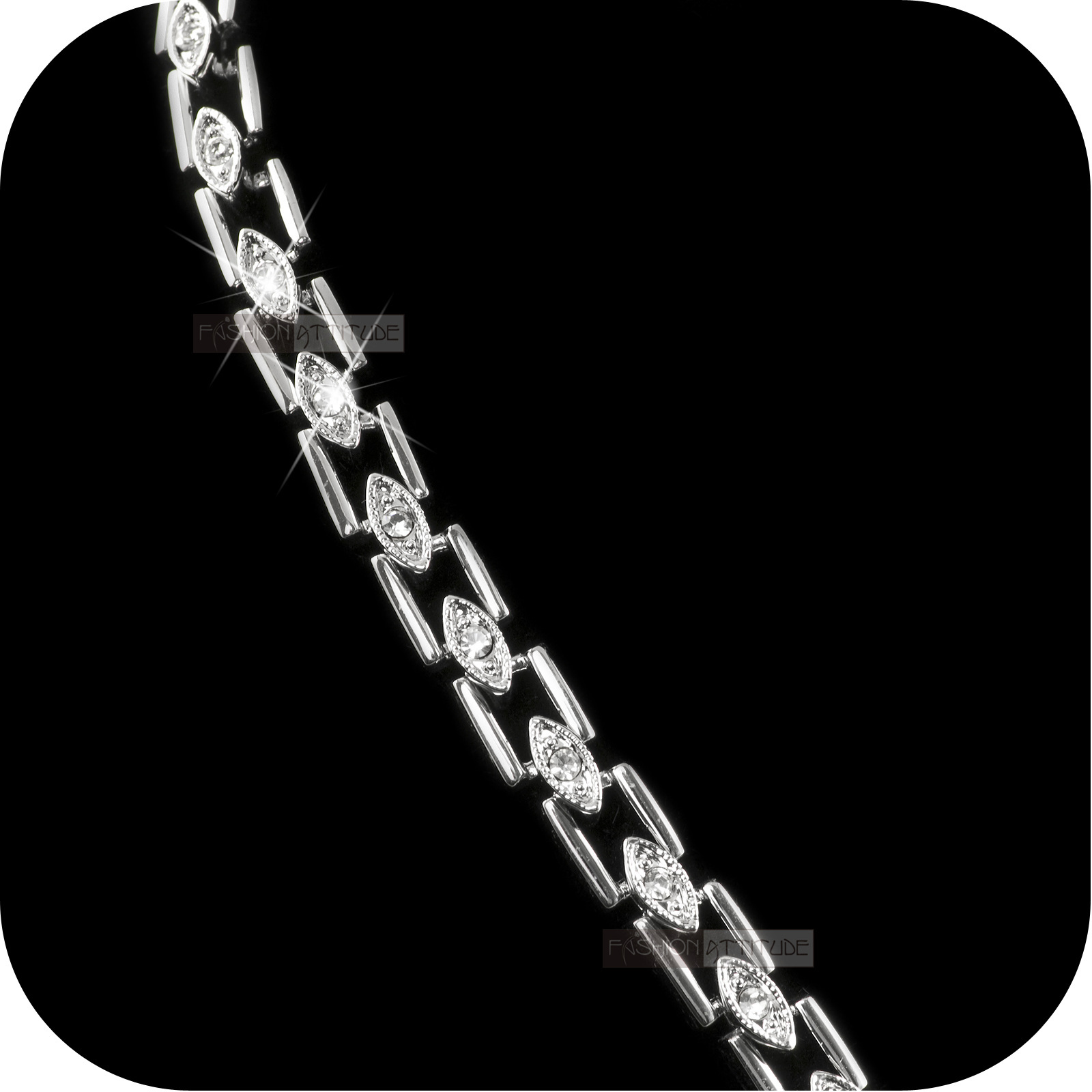 18K WHITE GOLD SIMULATED DIAMOND PENDANT WEDDING PARTY NECKLACE LUXURY AMAZING
