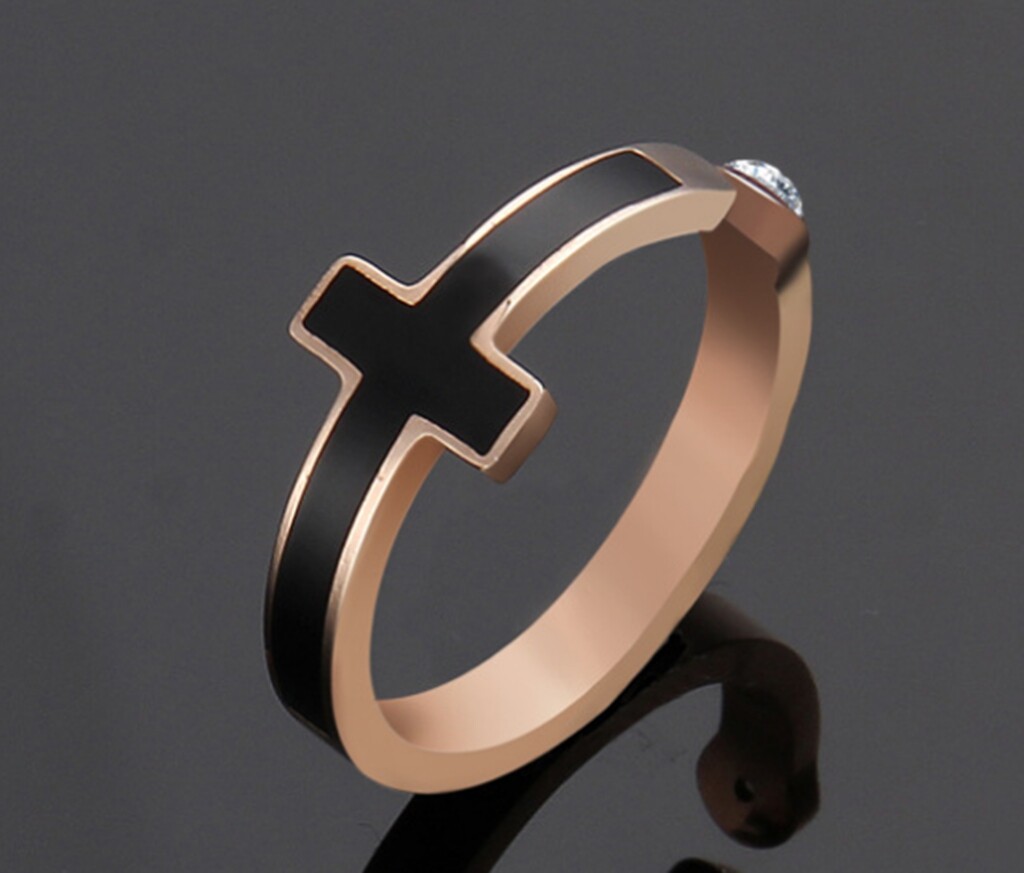 Girl / Women Titanium Stainless Steel Black Cross Open Toe Ring / Joint Ring 5