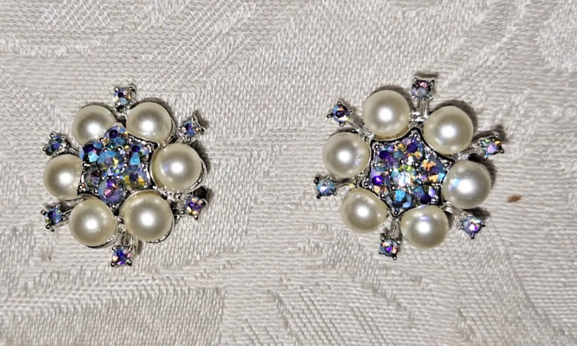 VINTAGE SIGNED LISNER EARRINGS & NECKLACE & PEARL & RHINESTONE SETS $49.99