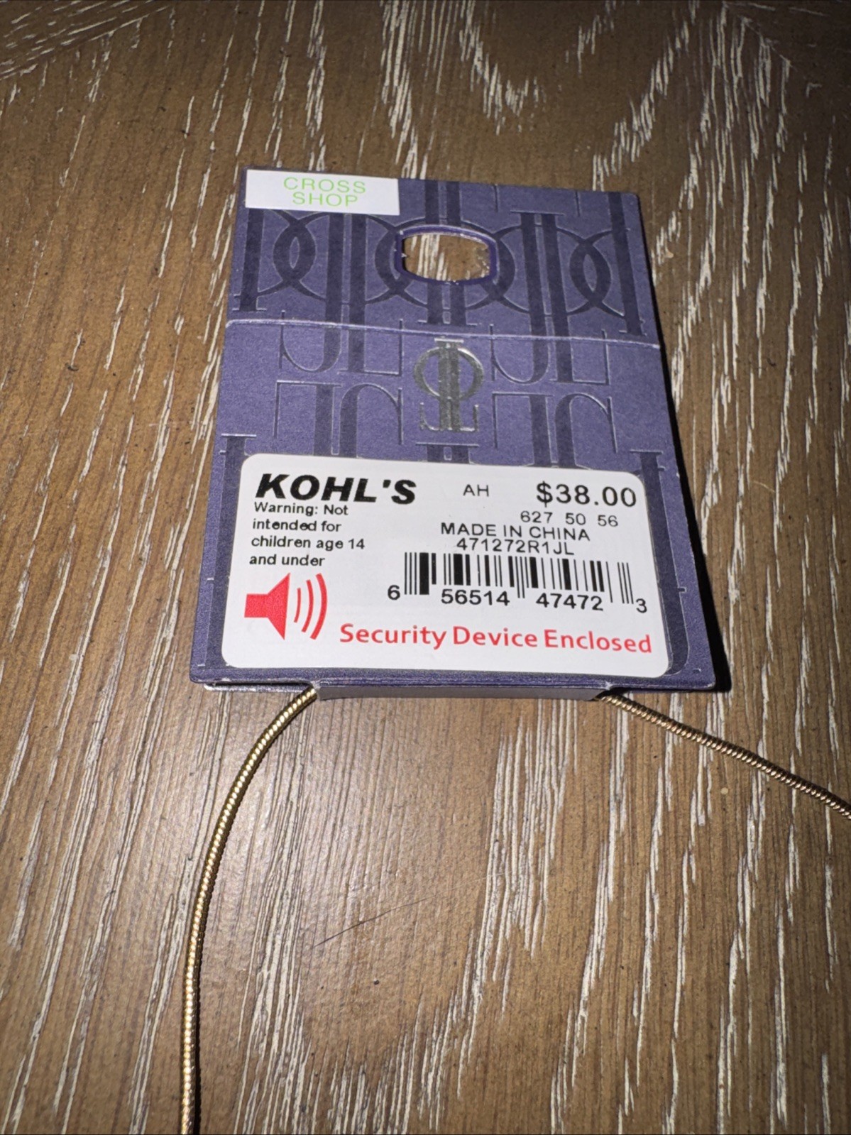 Jennifer Lopez Long Gold Chain necklace with Accents. See Pics $38 NWT