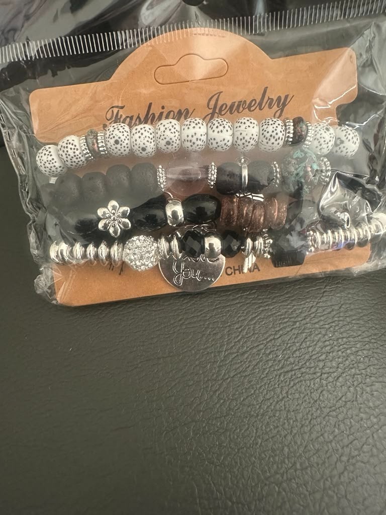 Women’s Boho stretch Beaded Bracelet Set Stack Black White Silver Charm new