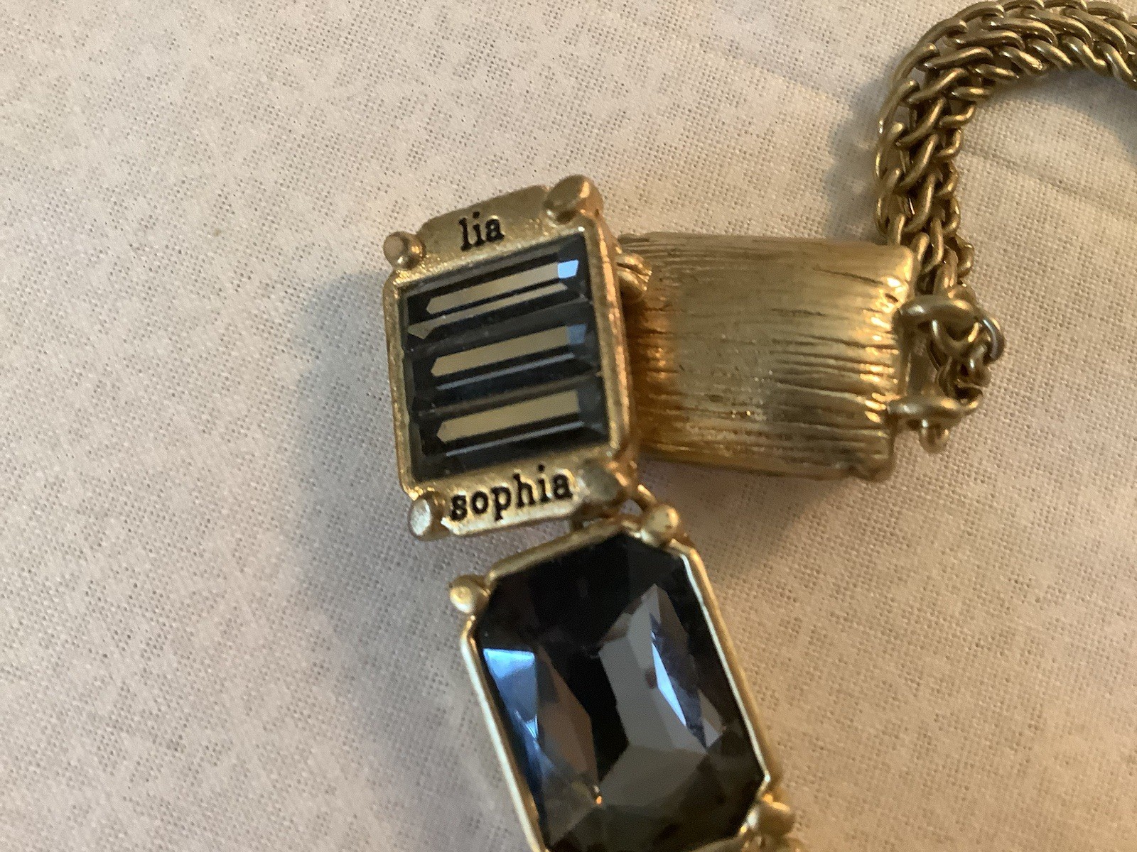 Lea Sophia Statement Necklace Versailles Tag
