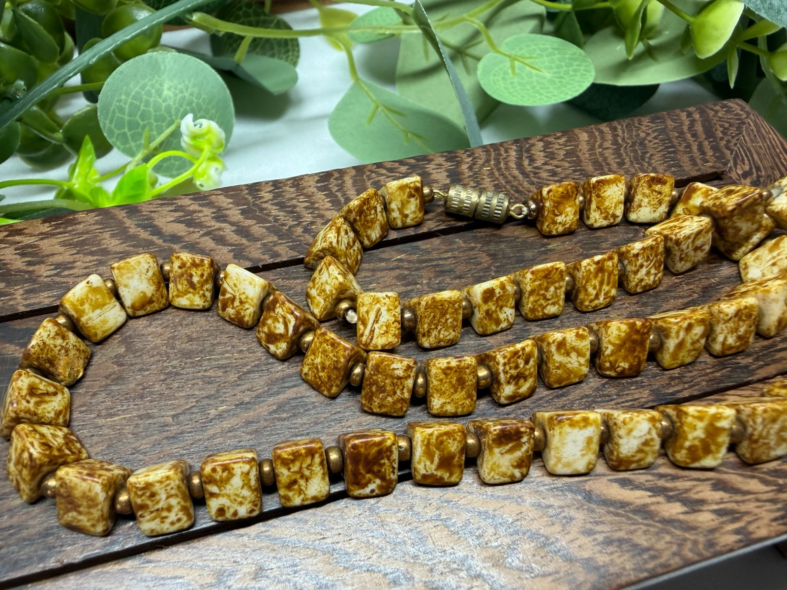 Vintage Scottish Agate Necklace Unusual Shaped Stones 18″ Beaded 30g Classic