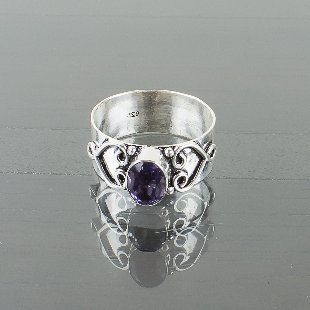 925 Silver Oval Iolite Gemstone Bezel Statement Ethnic Birthday Band Boho Ring