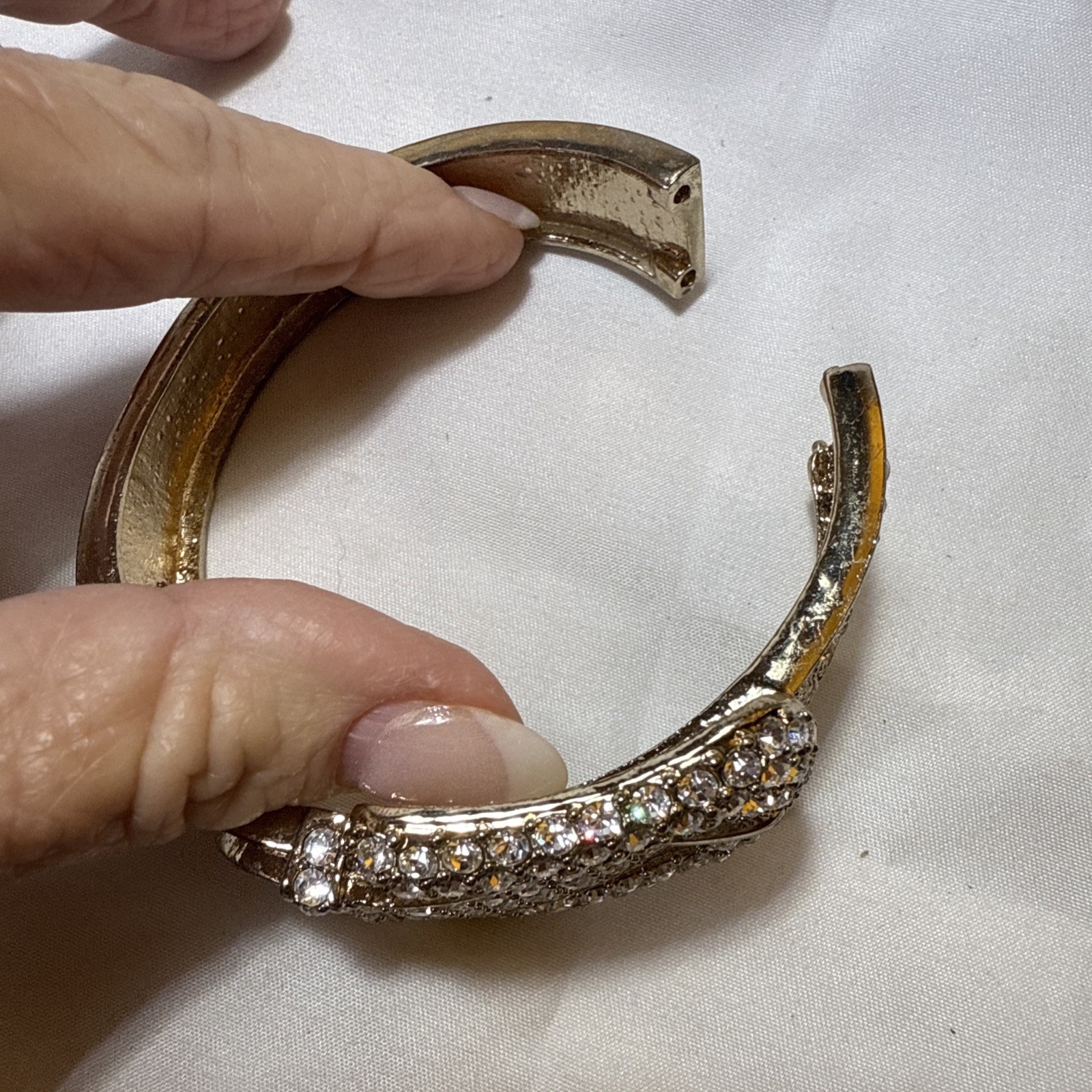 Costume Jewelry Bracelets Mixed Lot of 10 Various Materials PreOwned Good