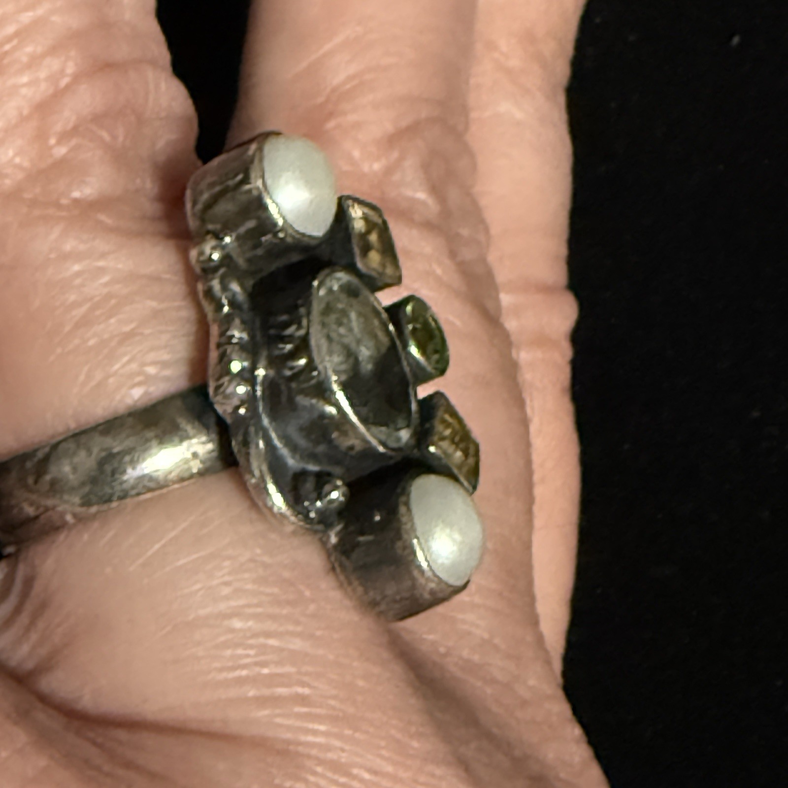 925 Sterling Silver Oval Cluster Cocktail Ring w/ Pearl Accents Size 7