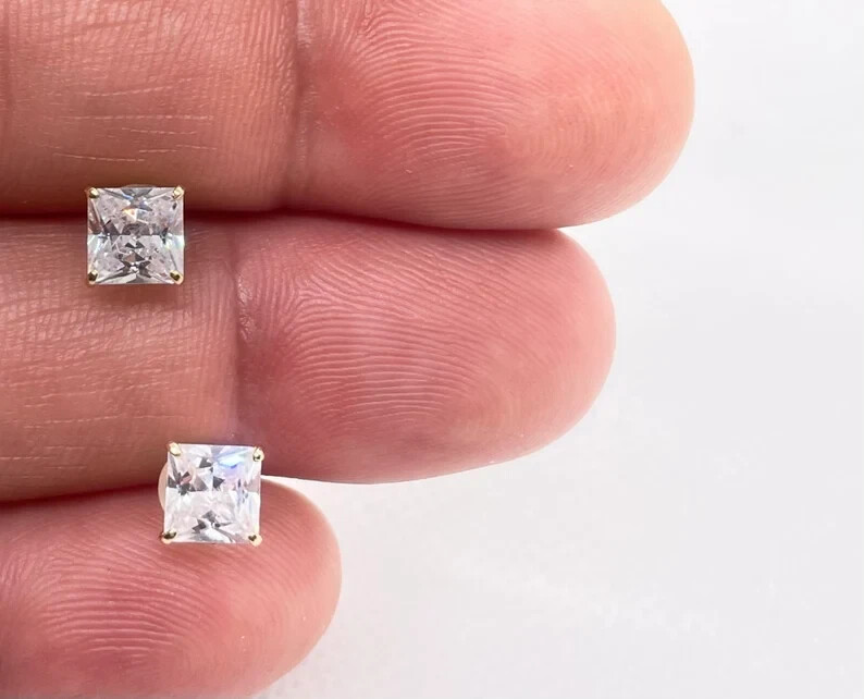 10k solid gold princess stud earrings 2 carats total simulated diamonds