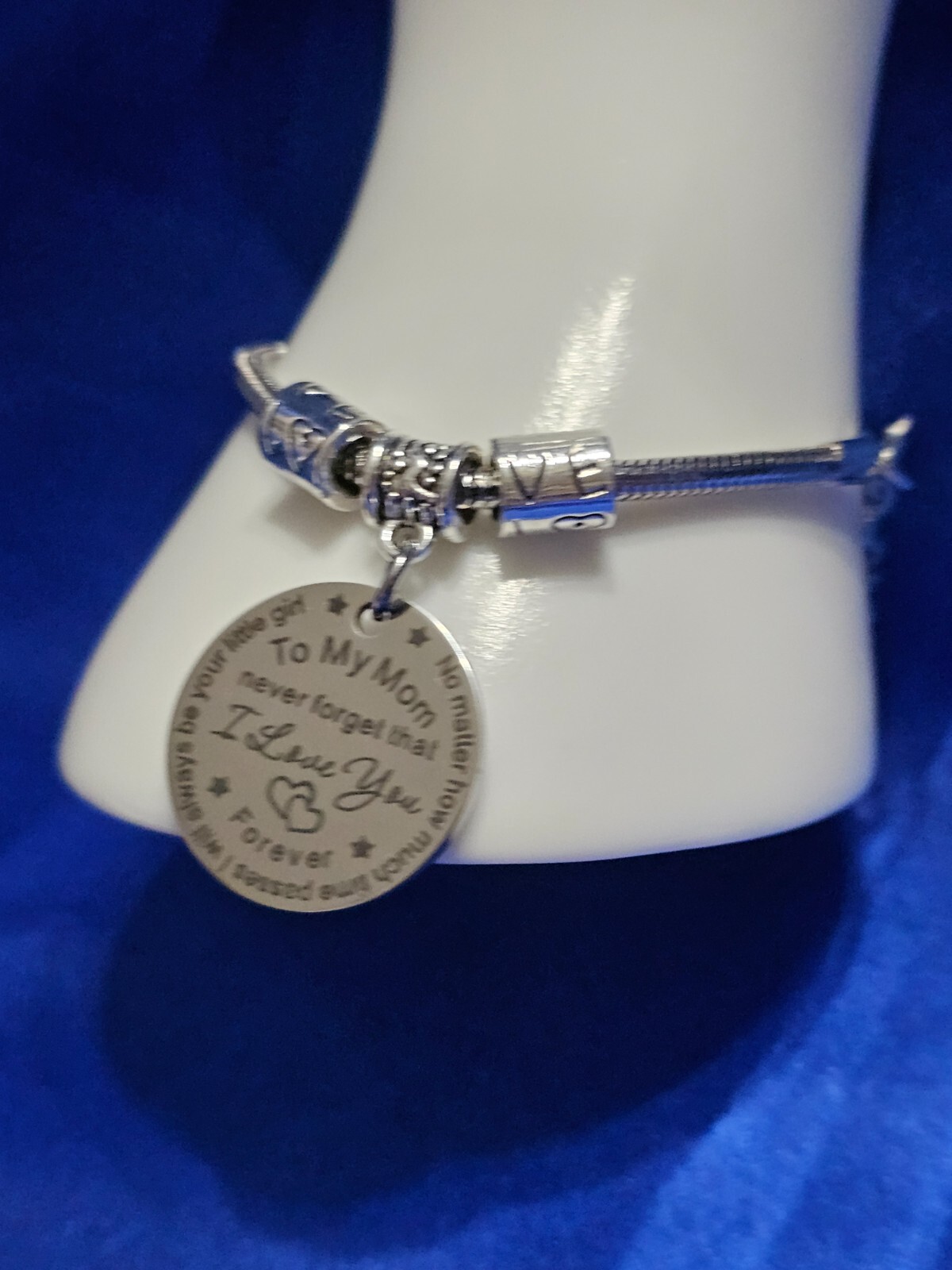 A MOTHER’S GIFT FROM DAUGHTER SILVER TONE BRACELET “I LOVE YOU FOREVER” 6″-8″