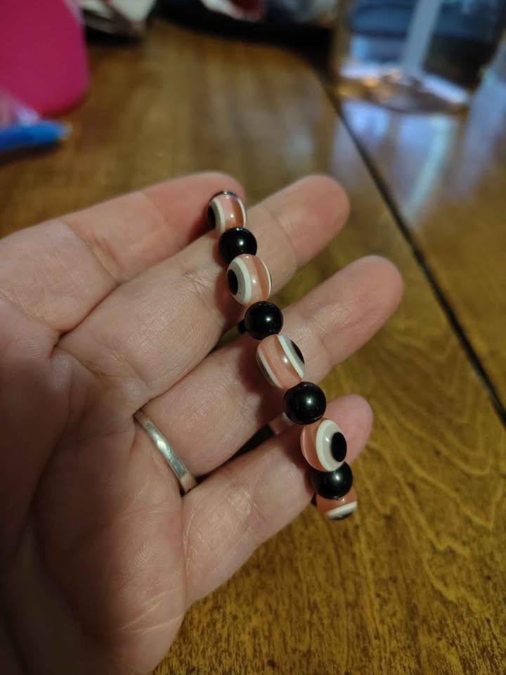 Evil Eye Luck Charm: Pink Black & White Glass Beaded Adjustable Bracelet