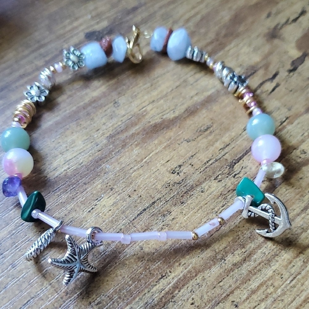 Chic Multicolor Beaded Bracelet with Silver Accents