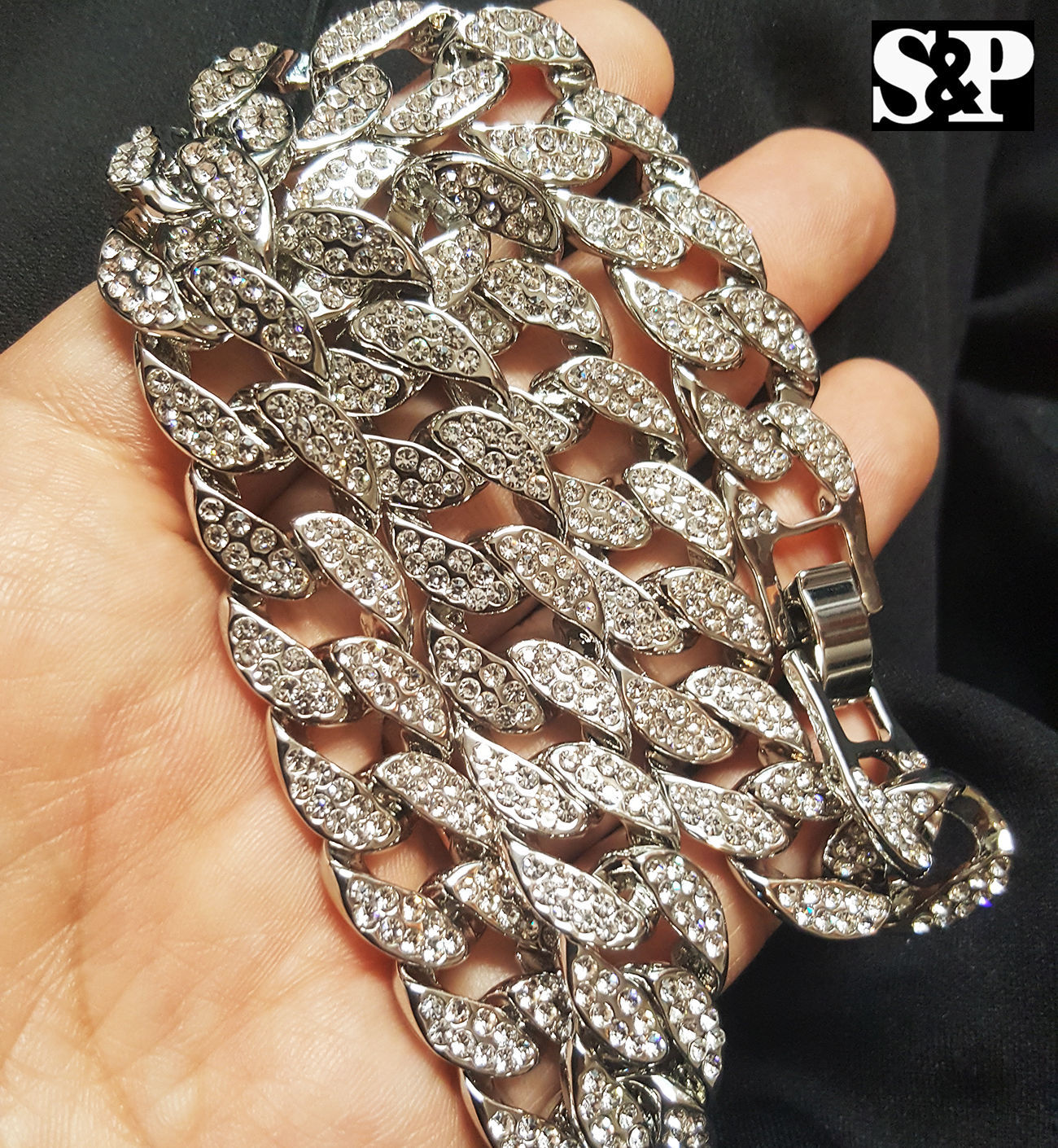 TEE GRIZZLEY HALF MAN HALF BEAST & 16″ Full Iced Cuban & Tennis Choker Chain Set