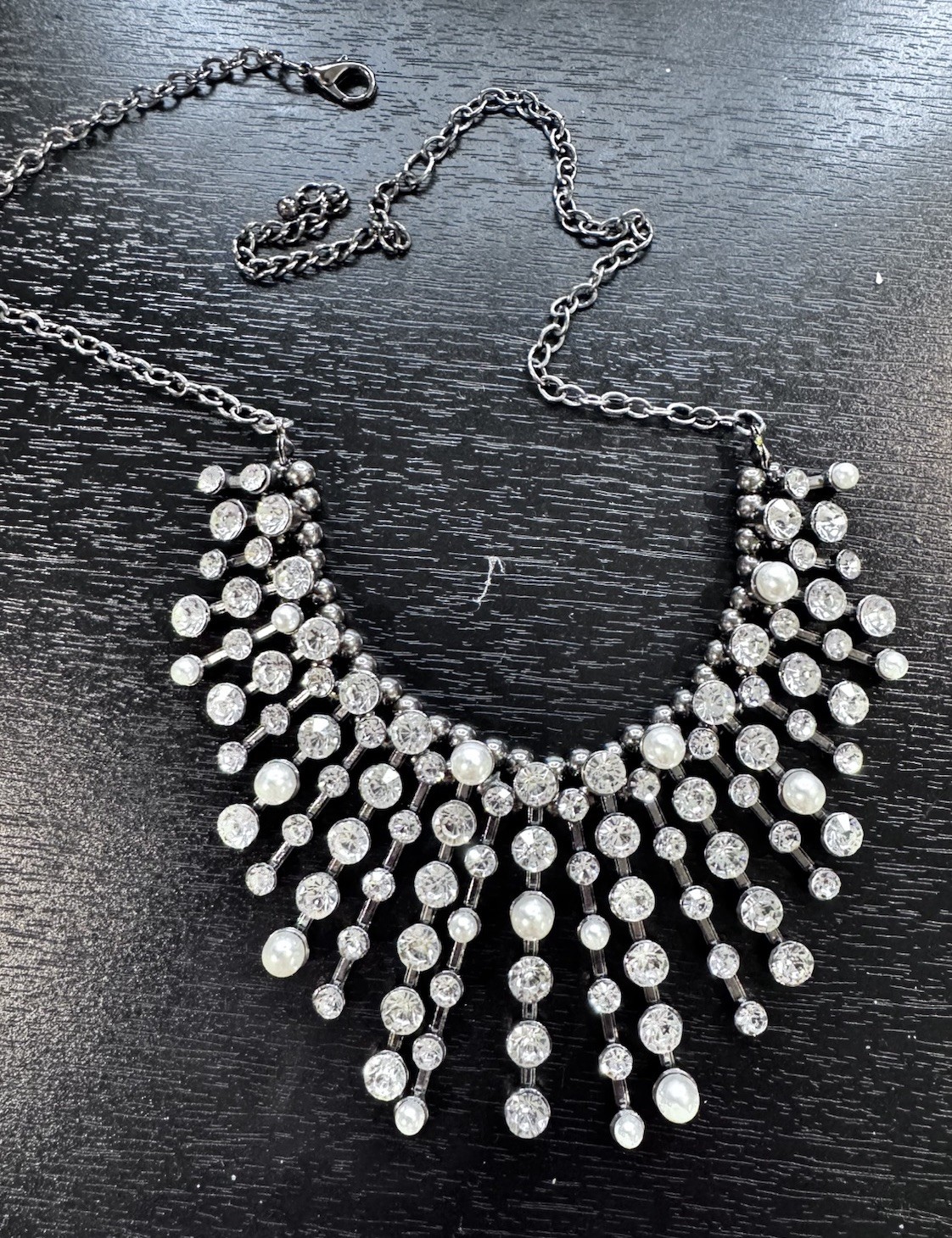 Silver Tone Clear Crystal Rhinestone Statement Bib Necklace Cable Chain Lobster