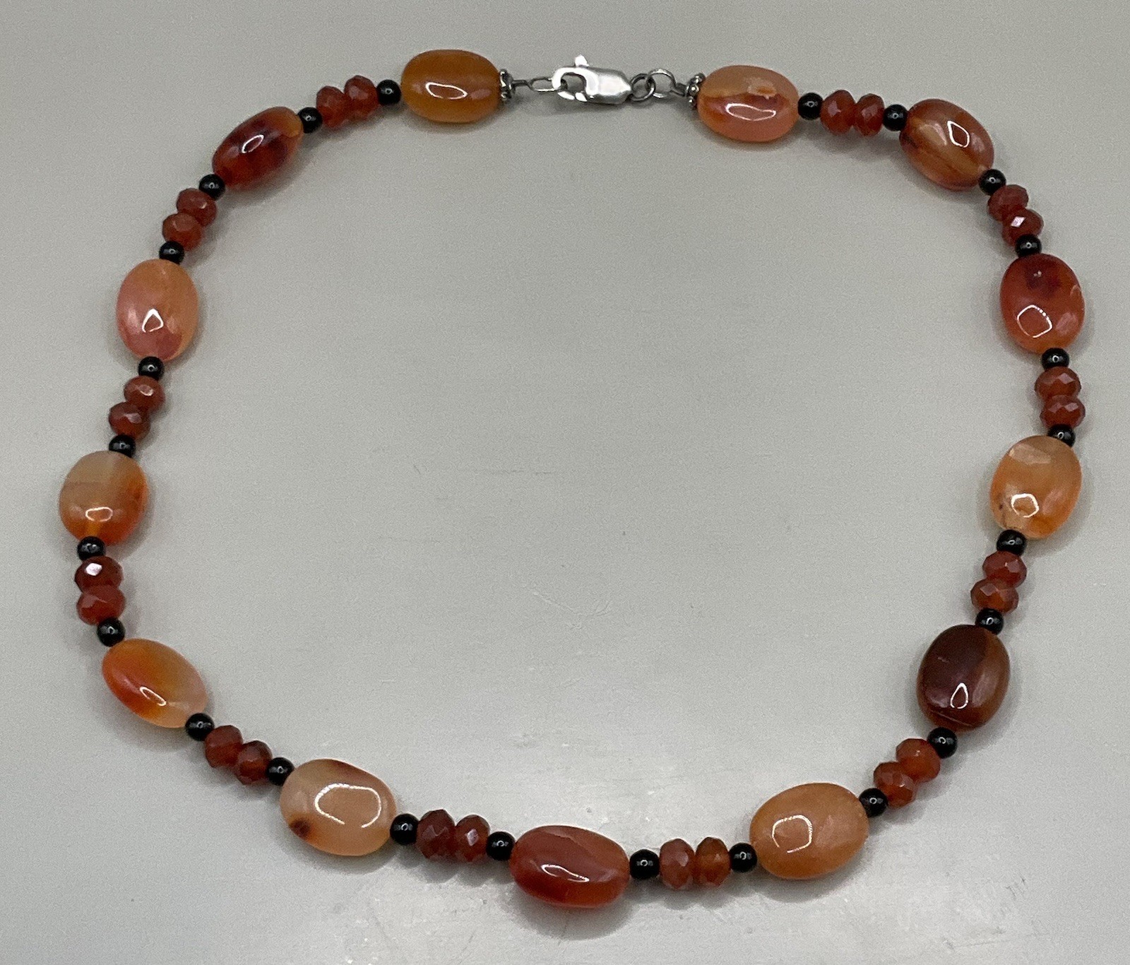 Women’s Necklace Carnelian Black Onyx? Beaded Sterling Silver 925 Closure 17.25”
