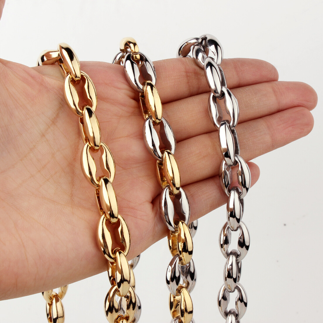 6.5/7.5/12mm Polished Silver Stainless Steel Hollow Coffee Bean Chain Necklace