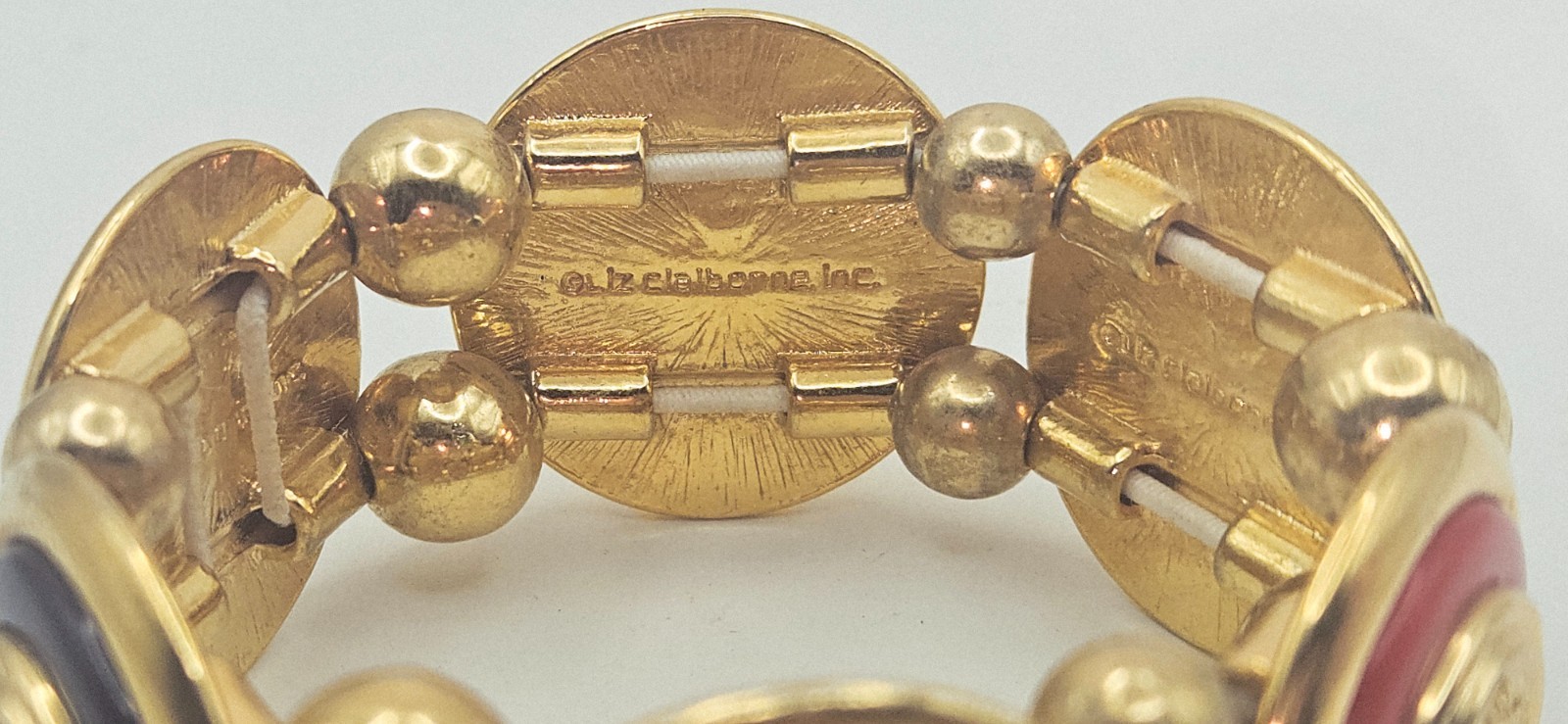 Liz Claiborne Bracelet Crest Gold Tone Red Black White Enamel Stretch NAUTICAL