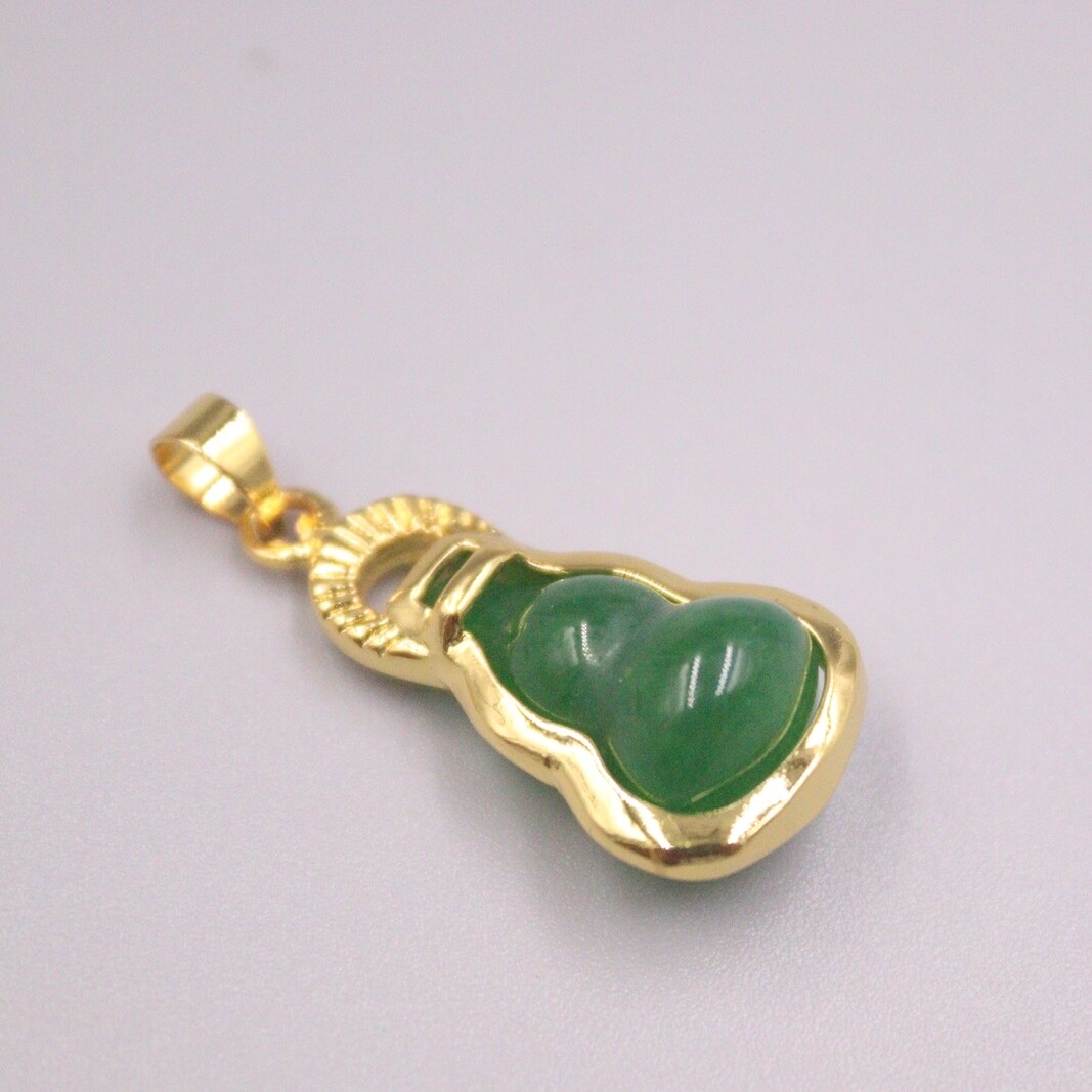 GP Heating Jade Pendant For Women Green Small Gourd Lucky Pendant Gift
