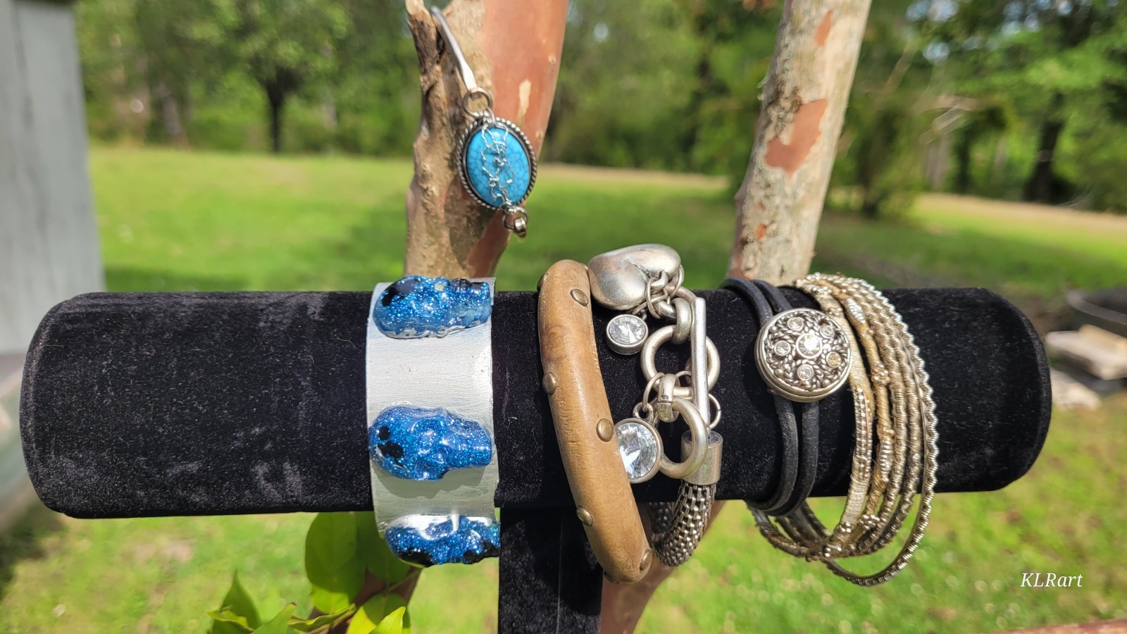 mixed metal, skulls silver acient wood bracelets bangles one size for all