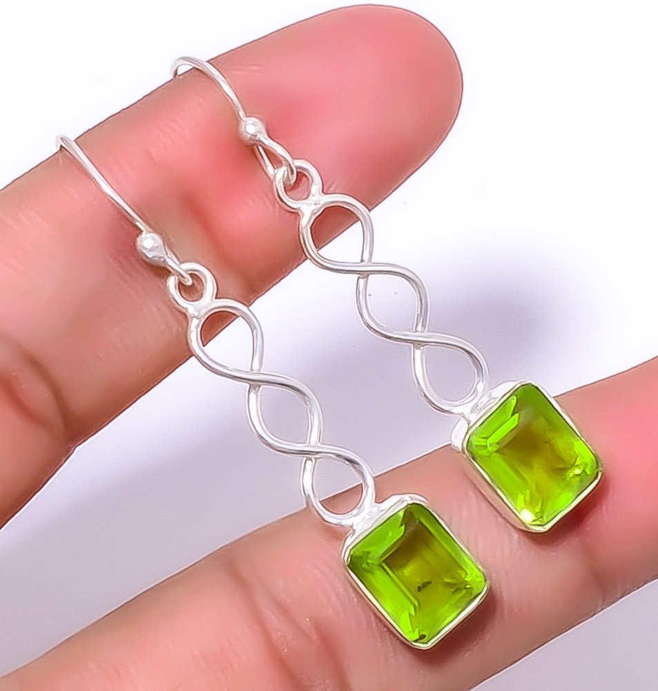 Peridot Gemstone 925 Silver Plated Spiral Earring 1.79″ T60