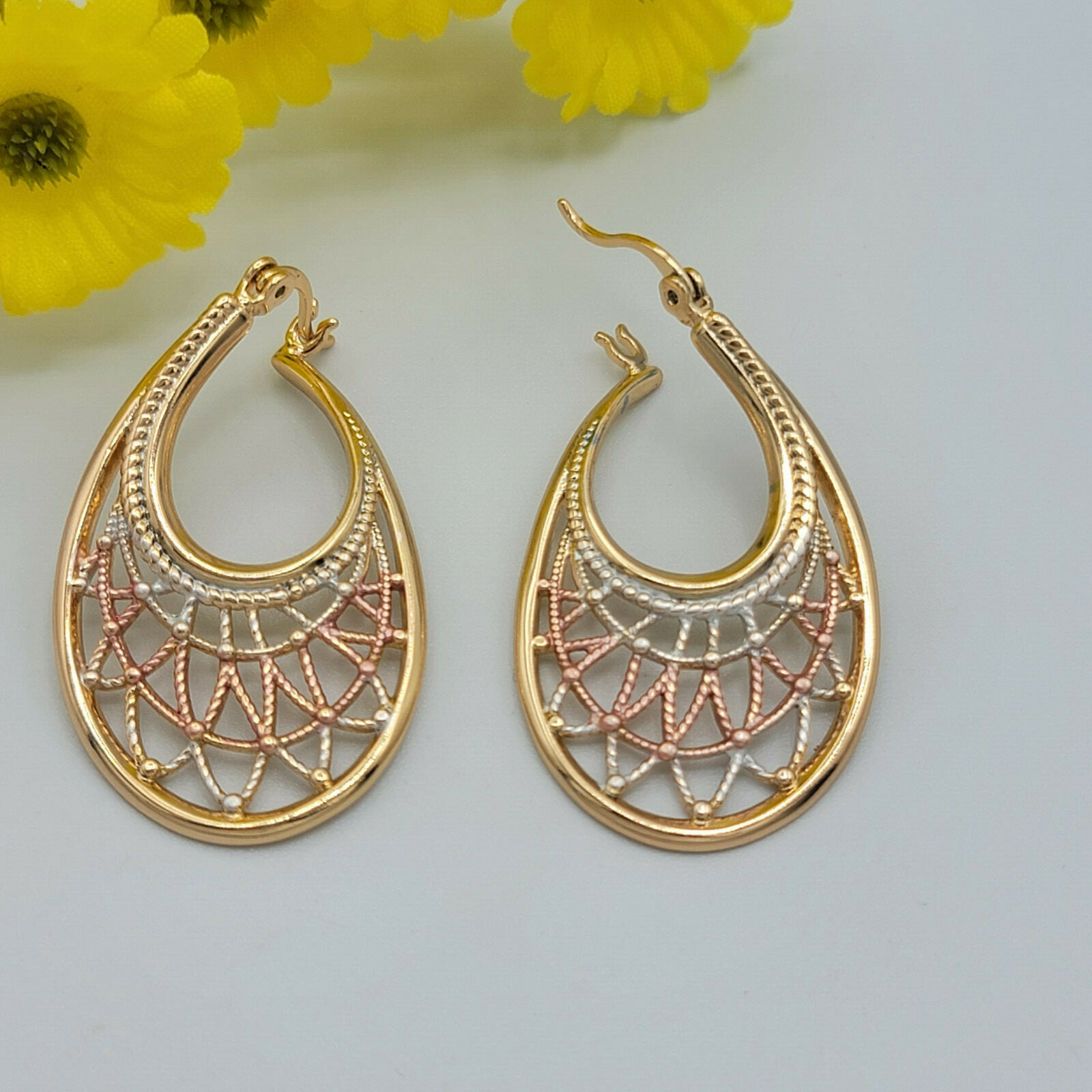Women Fashion Jewelry Multicolor Gold Plated Chandelier Earrings. Oro laminado