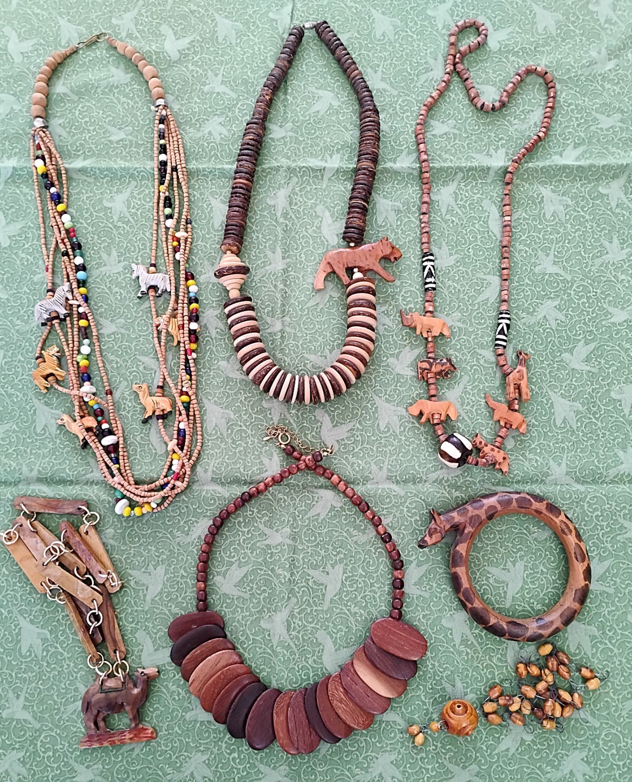 5 Carved Wood Necklaces + Giraffe Bracelet Bethlehem Camel Animals Boho Lot (S4)
