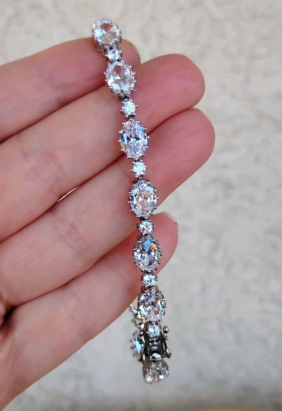 New Stauer “DiamondAura” Oval & Round CZ Brilliant Bracelet, Sterling, 7.5″ Fit