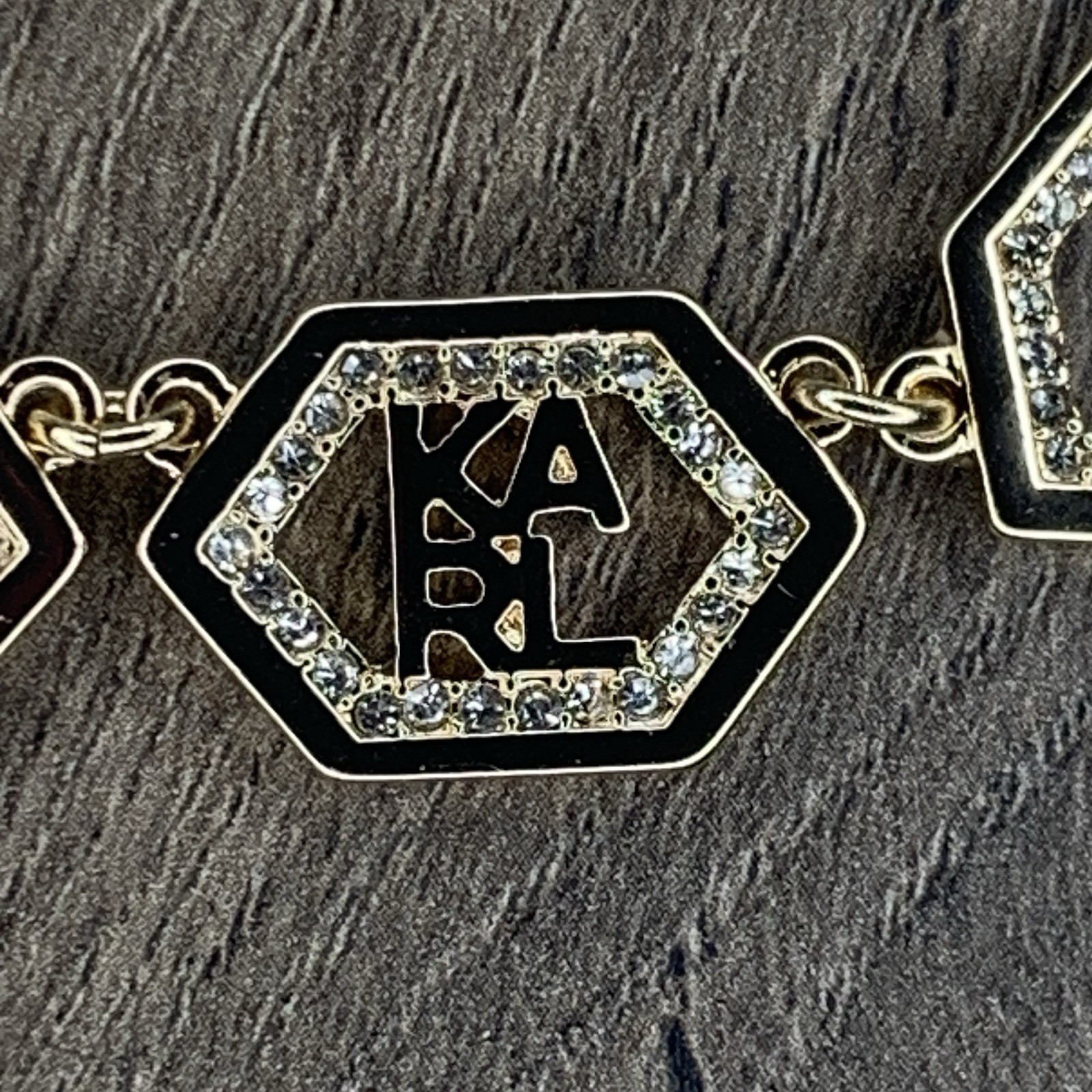 $60 NWT Karl Lagerfeld Paris Gold Rhinestone Hexagon Karl Necklace Chain