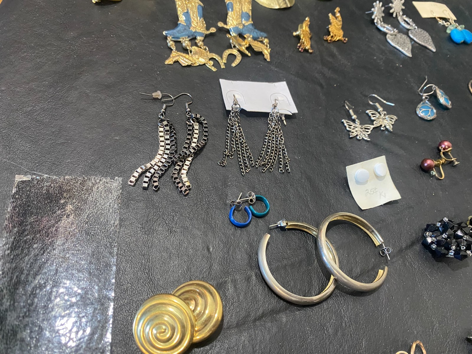 huge lot 125+ pairs earrings earring collection dangle stud hoop clip estate +