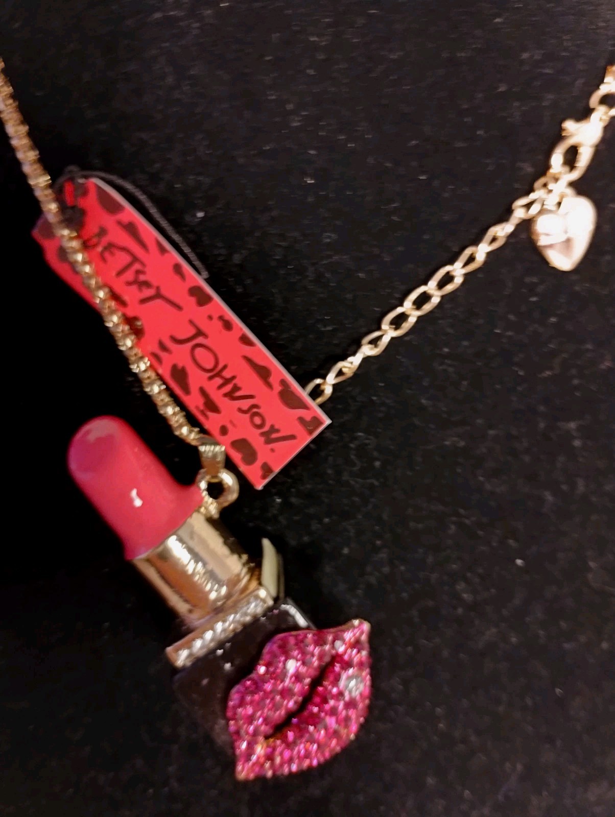 Betsey Johnson Sparkling Hot Pink Rhinestone Lipstick With Lips Shaped Necklace
