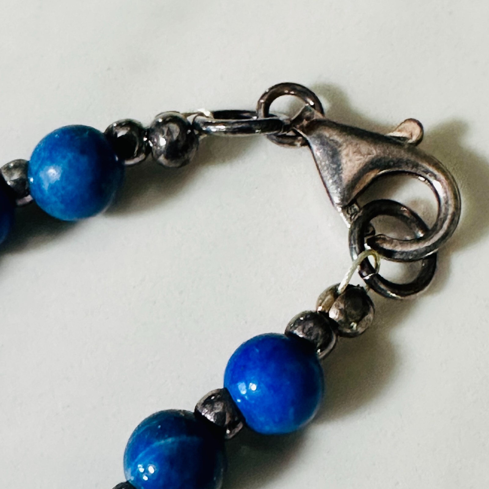 Beaded Necklace Blue Bead Single Strand Acrylic Long Estate Jewelry 12″ Closed