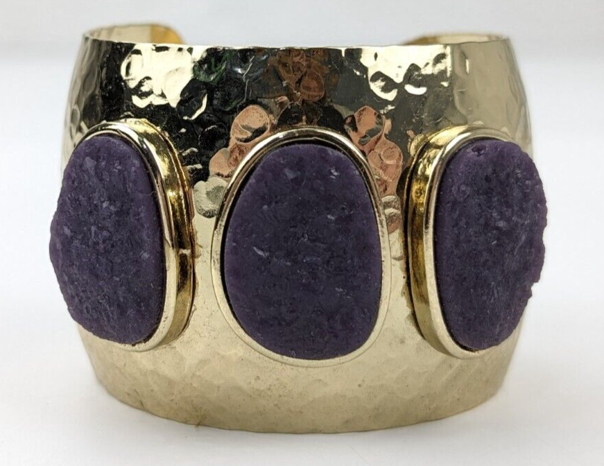 Graziano Acrylic Faux Druzy Chunks Hammered Gold Tone Cuff Bracelet 2″ Wide