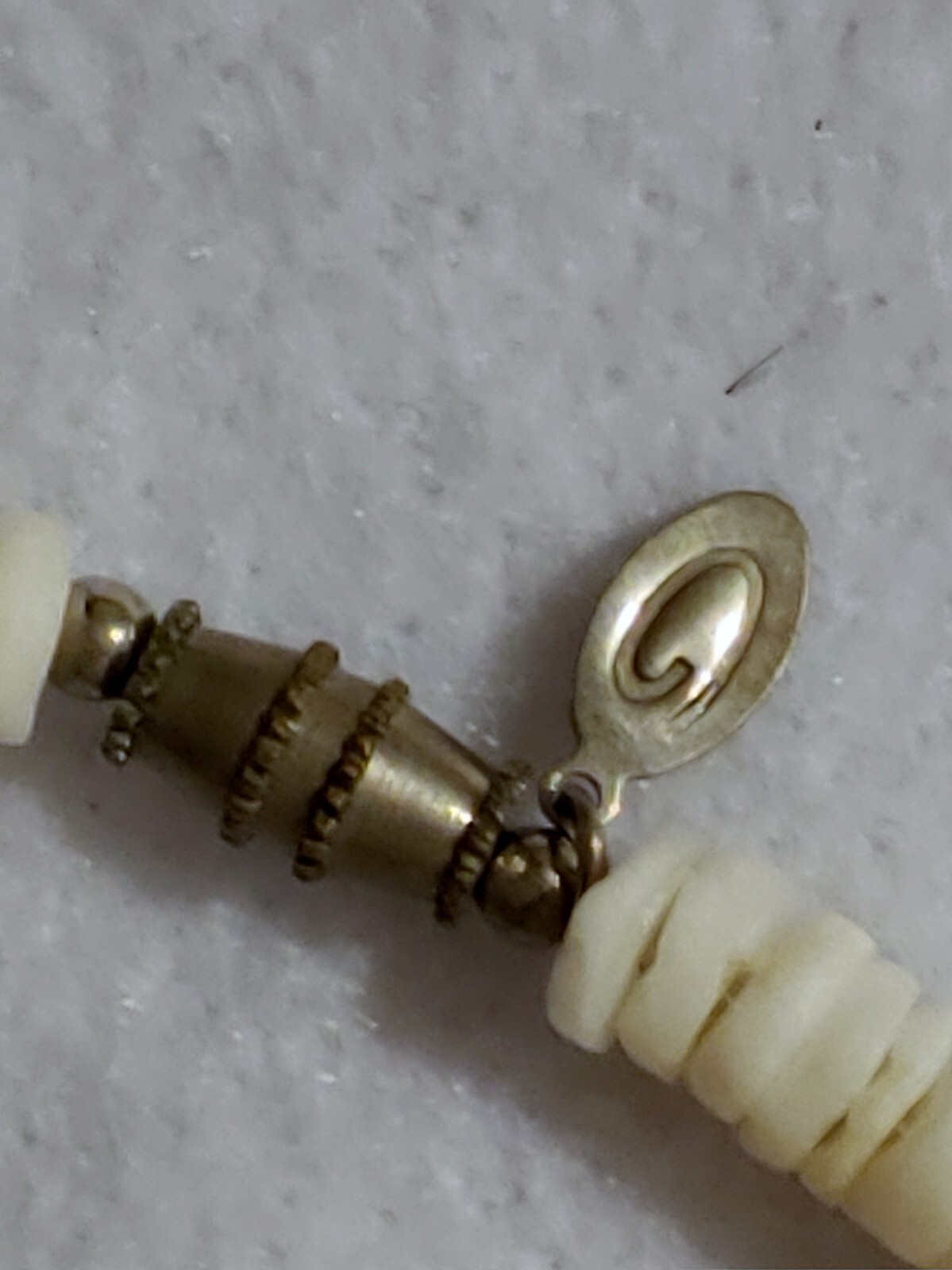 Vtg -Faux Shell Disc Necklace – Signed – see tag in pictures – 15 1/2 in Long