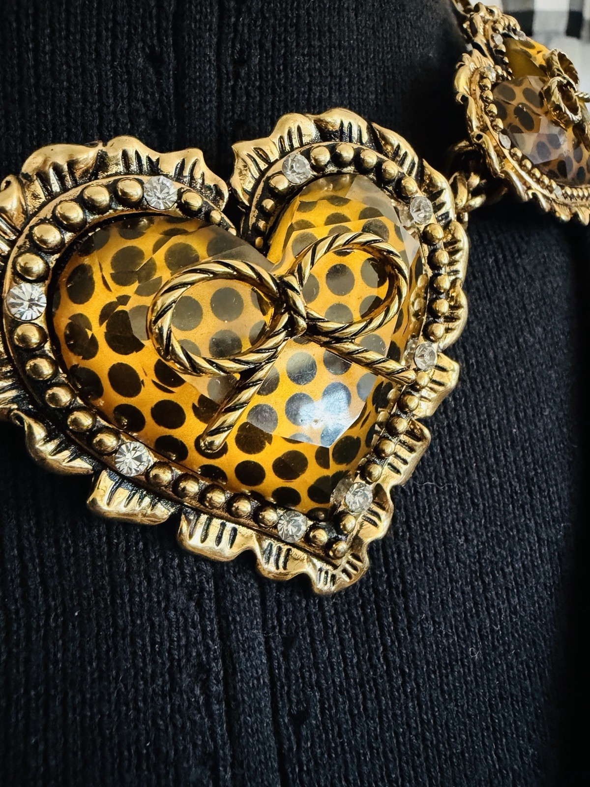 Vintage Betsey Johnson Gold-Tone Leopard Lucite Hearts & Faux Pearl Necklace