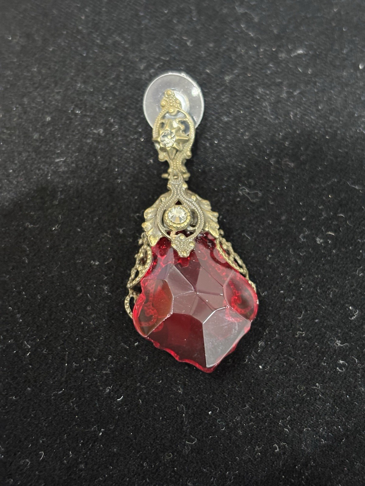 Sweet Romance Art Nouveau Gothic Inspired Earrings And Necklace Set.